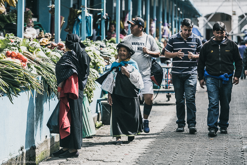 Рынок Отавало, Эквадор; Otavalo Ecuador